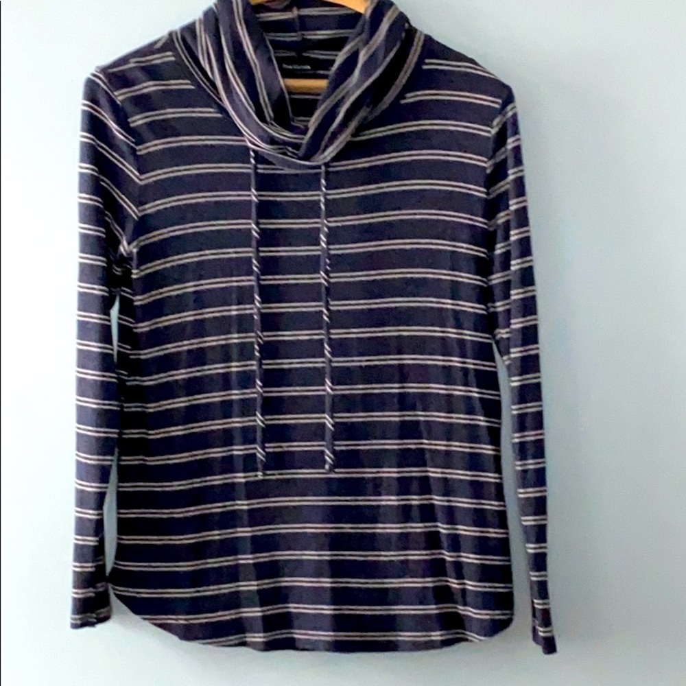 Pink Clover from Stitch Fix medium